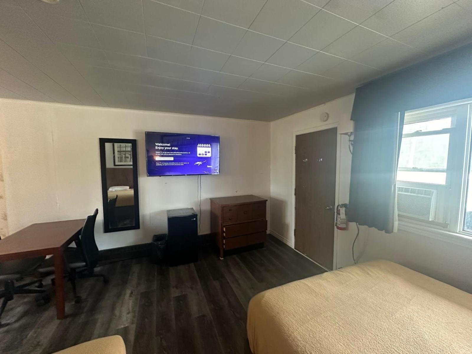 Pine Ridge Motel 蒂明斯 外观 照片
