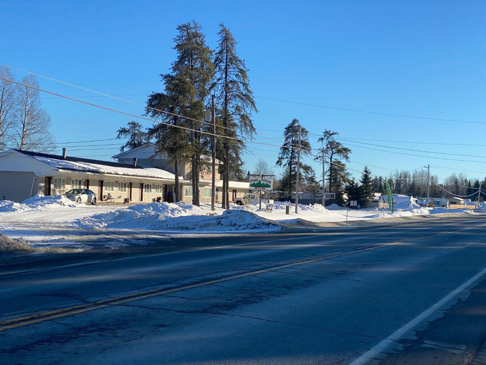 Pine Ridge Motel 蒂明斯 外观 照片